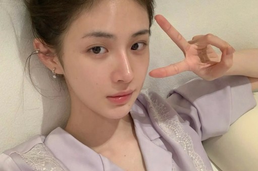 陈小春出轨被对方公之于众还牵扯出多名男明星她不怕被封杀吗